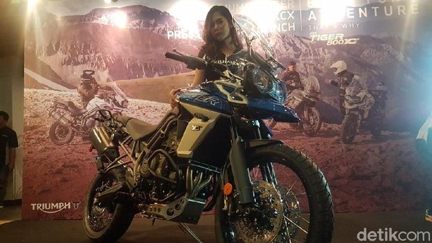 Triumph Tiger XCX