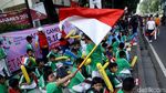 Kemeriahan Anak Sekolah Iringi Pawai Obor Asian Games di Jakarta Pusat
