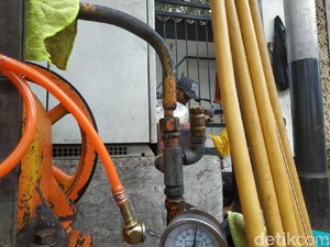 Jawaban Tukang Tambal Ban Jika Disebut Ganggu Orang Lain