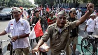 Suasana kirab napak tilas untuk menyambut HUT RI.