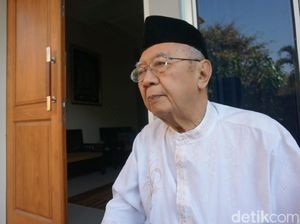 Gus Sholah Akan Dimakamkan di Tebu Ireng, Sebelah Makam Gus Dur