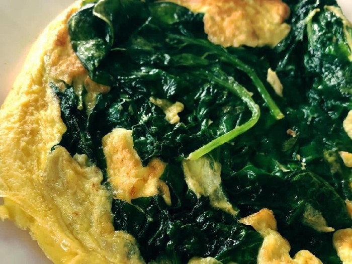 omelet dengan sayuran untuk sarapan sehat omelet dengan sayuran untuk sarapan sehat
