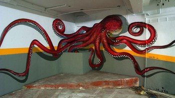 Ada gurita raksasa. (Foto: Brightside)