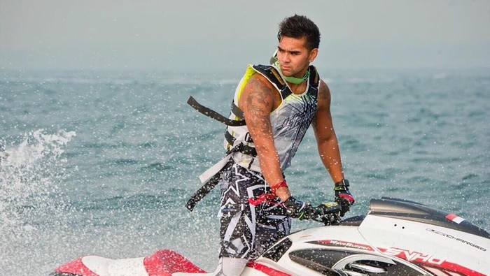 Gaya Atlet Jetski Aero Aswar