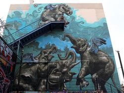 Tipuan Lukisan 3D Raksasa, Wajib Dilihat Seksama