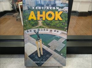 Ketua DPRD Berikan Buku Kebijakan Ahok ke PKS, Ini Alasannya