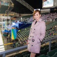 Namun, usai bercerai pada 2013, model asal Hongkong ini kini menjadi seorang ibu tunggal untuk ketiga buah hatinya. Foto: Instagram