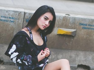Hana Hanifah Ngaku Dicakar, Nabilla Aprillya Klaim Dijambak Lebih Dulu