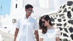 Foto: Kemesraan Tasya Kamila Berbulan Madu di Yunani