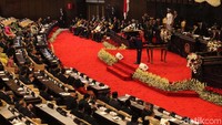 Nilai ini lebih tinggi dibandingkan tahun ini yang sebesar Rp 2.220,7 triliun.