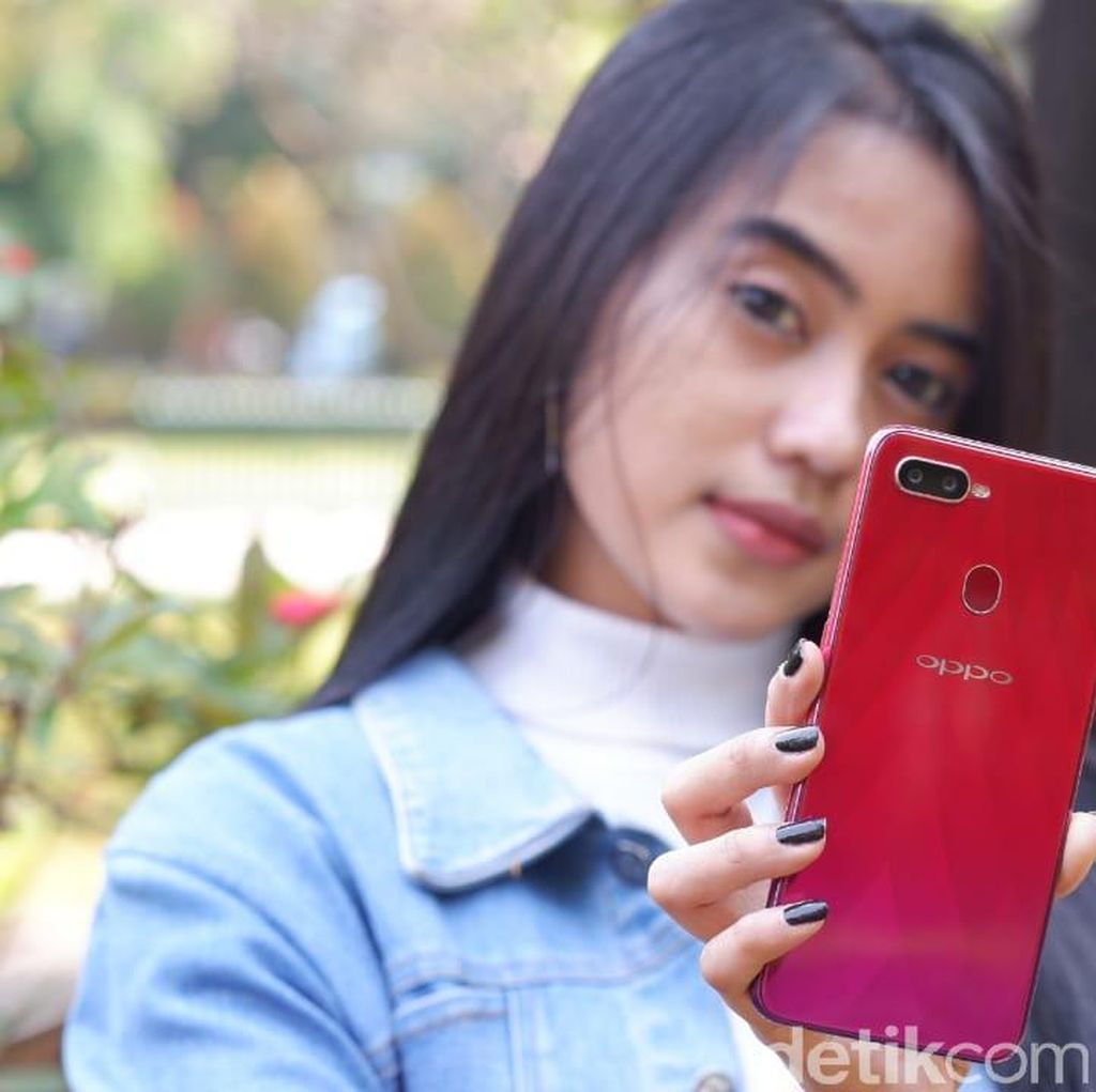 Inilah Oppo F9 yang Bikin Mata Tergoda Inilah Oppo F9 yang Bikin Mata Tergoda