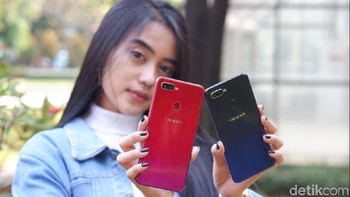 Tapi Oppo menghadirkan dua varian warna. Foto: detikINET/Adi Fida Rahman