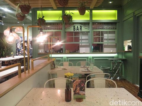 Bersantap di Restoran Cantik nan Instagramable, Feast by Kokiku Senopati