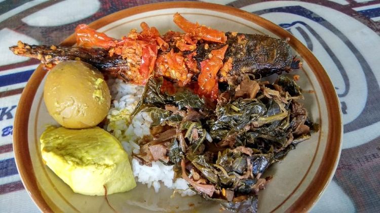 Mangut Lele Mbah Marto, Legenda Kuliner Jogja yang Tak Pernah Mati