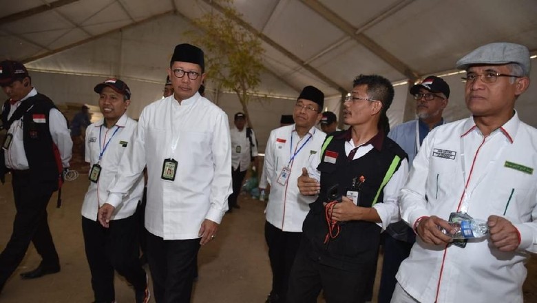 Menag Tinjau Arafah dan Mina, Pastikan Pelayanan Puncak Haji Optimal Menag Tinjau Arafah dan Mina, Pastikan Pelayanan Puncak Haji Optimal