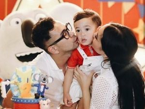 Cara Unik Raffi Ahmad Kenalkan Presiden pada Rafathar