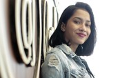 Aghniny Haque saat berkunjung bersama tim Wiro Sableng ke kantor detikcom, Jakarta Selatan beberapa waktu lalu.