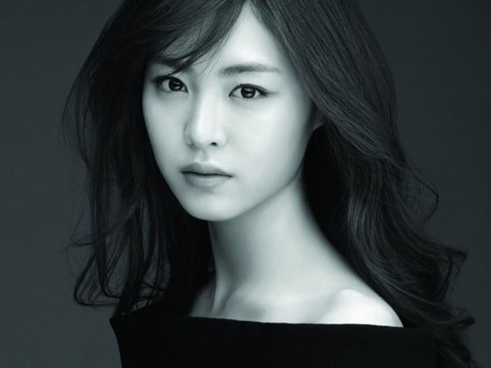 Lee Yeon Hee