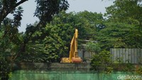 Yoory C Pinontoan mengatakan proses pembangunan struktur bawah memang tak terlihat. Namun jika proses pembangunan struktur bawah telah selesai proses pembangunan lainnya baru akan terlihat progresnya. Proses pembangunan struktur bawah ini ditargetkan akan selesai di bulan September.