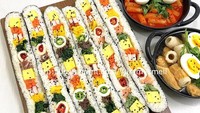 Kalau makan kimbab yang satu ini dijamin kenyang! Bentuknya yang memanjang dengan banyak isian ini tampil sangat cantik. Foto: yummysmell