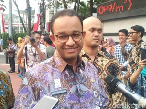 Anies Baswedan Minta Pedagang Hewan Kurban di Trotoar Ditertibkan