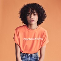 Calvin Klein Plaza Indonesia menawarkan diskon hingga setengah harga dan tambahan 17% pada berbagai pilihannya. Independence Day Sale ini pun bisa didapati hingga 19 Agustus. Foto: Instagram Calvin Klein