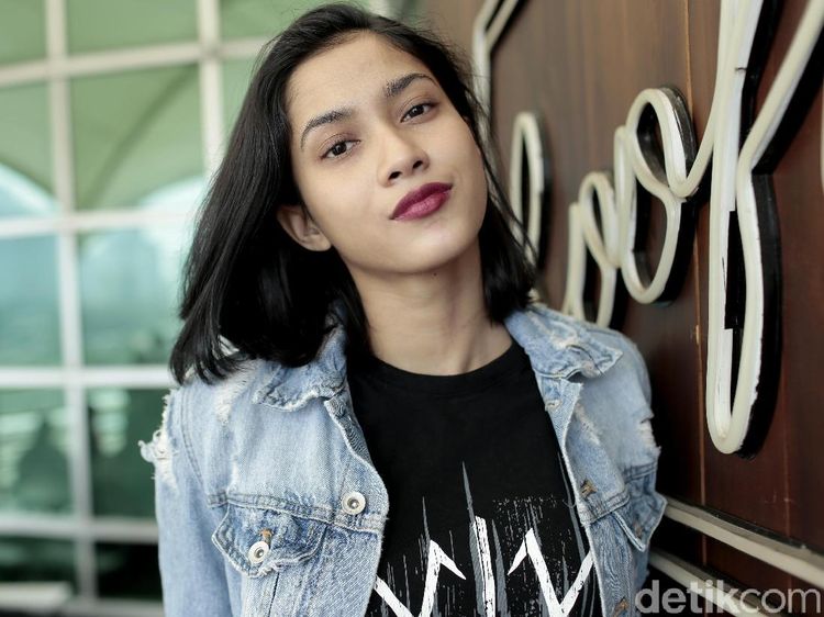 Si Cantik Aghniny Haque, Atlet Taekwondo yang Main di Wiro Sableng