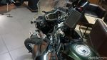 Bule Irlandia Naik Motor Sampai Indonesia
