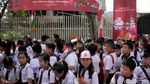 Aksi Pelajar Tanah Sereal Sambut Obor Asian Games 2018
