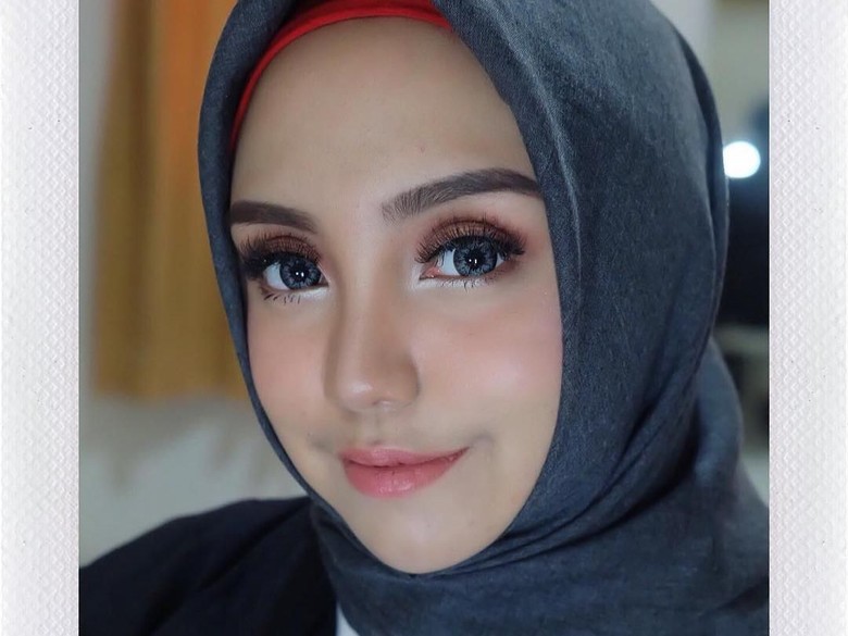 Sindir Pose Melet Taqy Malik, Salmafina Sunan Ungkap Alasannya Sindir Pose Melet Taqy Malik, Salmafina Sunan Ungkap Alasannya