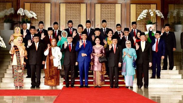 Salam Jokowi untuk Zulkifli Hasan