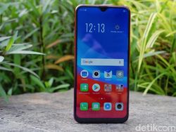 Inilah Oppo F9 yang Bikin Mata Tergoda