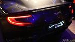 Merdeka! Mobil James Bond Sapa Indonesia