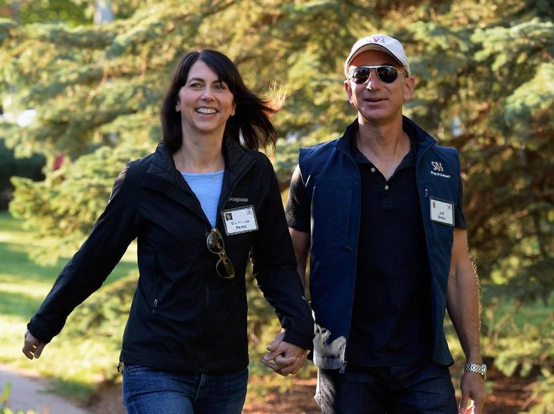 MacKenzie Bezos, istri bos Amazon