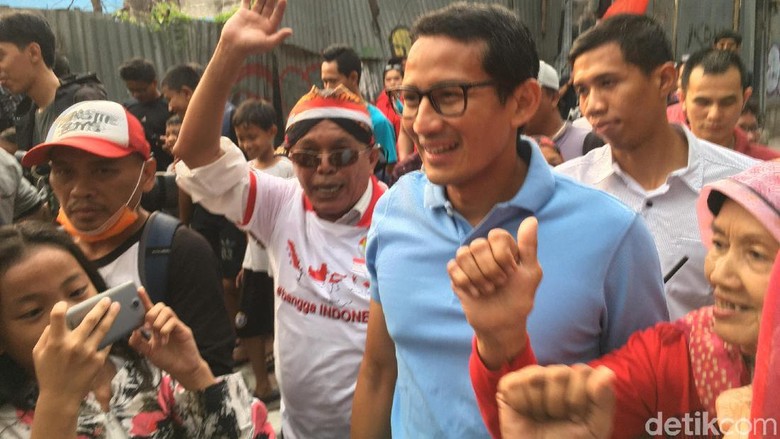 Manuver Sandiaga Dinilai Bisa Bajak Pendukung Jokowi Manuver Sandiaga Dinilai Bisa Bajak Pendukung Jokowi