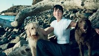 MacKenzie bersama suaminya  Dan Jewett menyumbangkan US$ 2,74 miliar atau setara dengan Rp 38,9 triliun ke lembaga yang fokus pada kesenian dan memerangi diskriminasi rasial. Getty Images, Vogue.