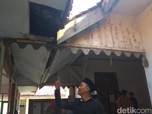 Gedung Bersejarah di Rengasdengklok yang Kini Merana