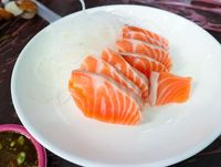 Karena Mirip Salmon, di Cina Ikan Ini Disajikan Sebagai Sashimi