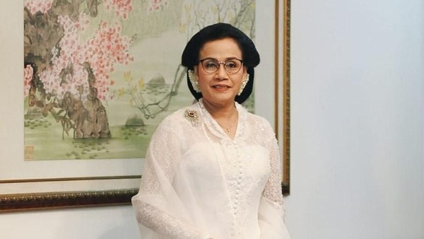 HUT RI ke-73, Sri Mulyani Cantik Berkebaya Putih ala Tahun 20-an