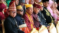 Pimpinan lembaga negara hadir dalam upacara HUT ke-73 RI di Istana.
