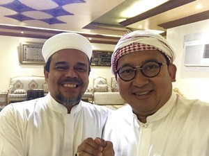 Naik-naik ke Puncak Gunung Ala Fadli Ternyata Ciptaan Habib Rizieq