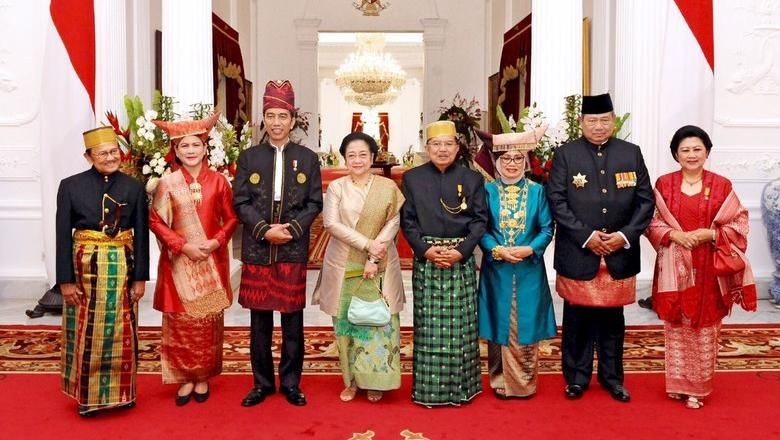 SBY Tak Ikut Upacara HUT ke-73 RI di Istana, PD: Masih di Luar Kota SBY Tak Ikut Upacara HUT ke-73 RI di Istana, PD: Masih di Luar Kota