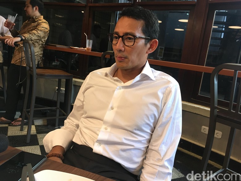 Sandiaga: Pak Ahok Selalu Ada dalam Doa Saya Sandiaga: Pak Ahok Selalu Ada dalam Doa Saya