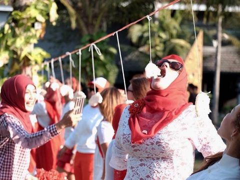 lomba makan kerupuk
