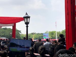 Tim Nusa Paskibraka Sukses Kibarkan Sang Saka Merah Putih di Istana Merdeka