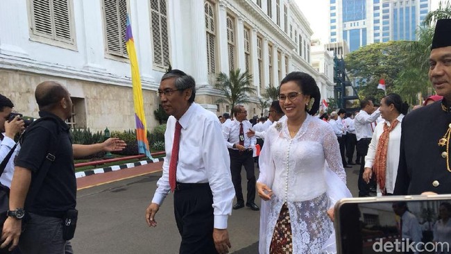 Zulkifli Hasan SIndir Utang RI, Sri Mulyani Angkat Bicara