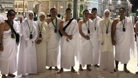 Ardi Bakrie dan Nia Ramadhani menunaikan ibadah Haji tanpa anak-anaknya. Foto: (Ardie Bakrie/Instagram)