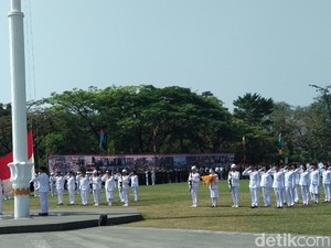 Upacara HUT RI, Pj Gubernur Iriawan Sampaikan Kemajuan Jabar