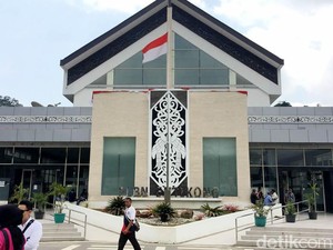 Kemenpar Gaet Wisman Malaysia Lewat Festival Crossborder Entikong