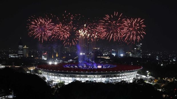 2018 Asian Games – Opening ceremony - GBK Main Stadium – Jakarta, Indonesia – August 18, 2018 – A general view of fireworks during the opening ceremony. REUTERS/Willy Kurniawan